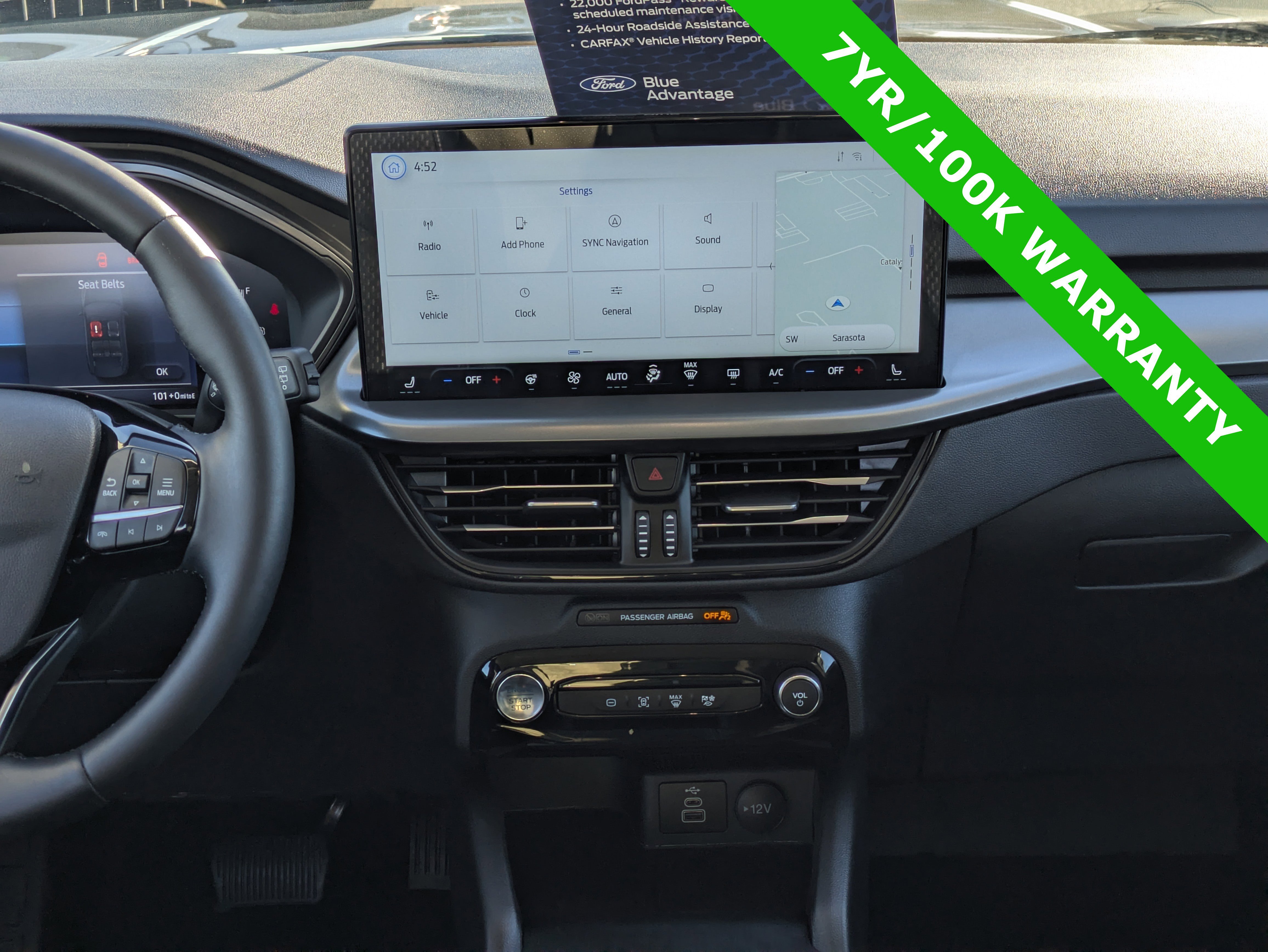 Certified 2025 Ford Escape SE FWD image 19