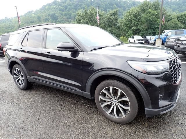 Certified 2026 Ford Explorer ST-Line AWD/4WD image 8