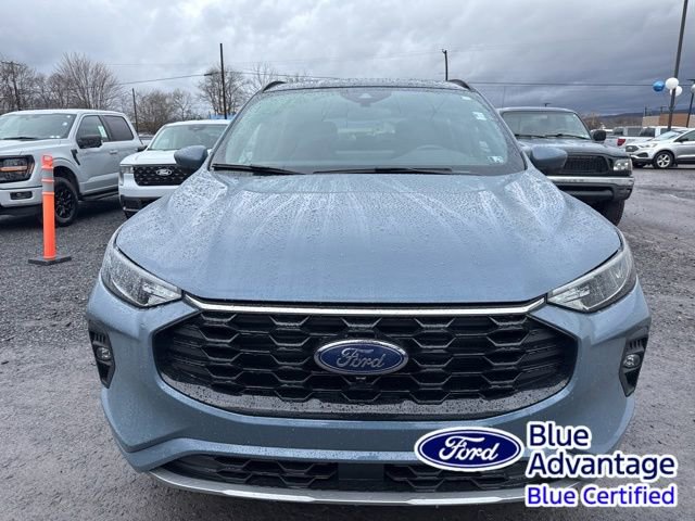 Certified 2024 Ford Escape ST-Line Select w/ Tech Pack #2 image 3