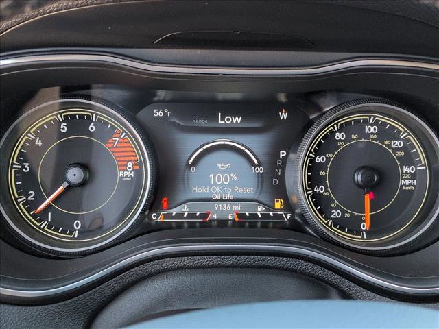 Used 2022 Jeep Cherokee Trailhawk AWD/4WD image 11