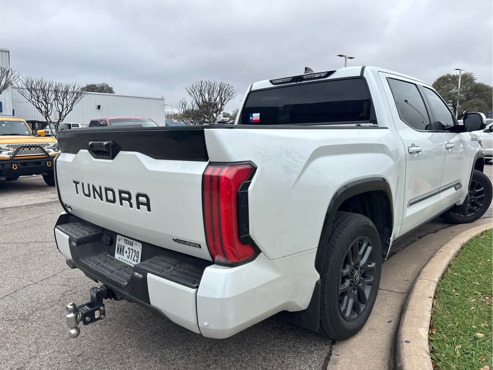 Used 2025 Toyota Tundra Platinum image 2