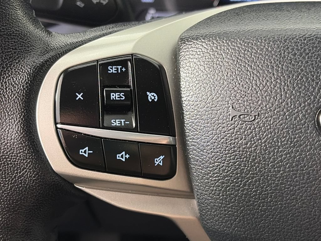 Certified 2022 Ford Explorer XLT AWD/4WD image 17