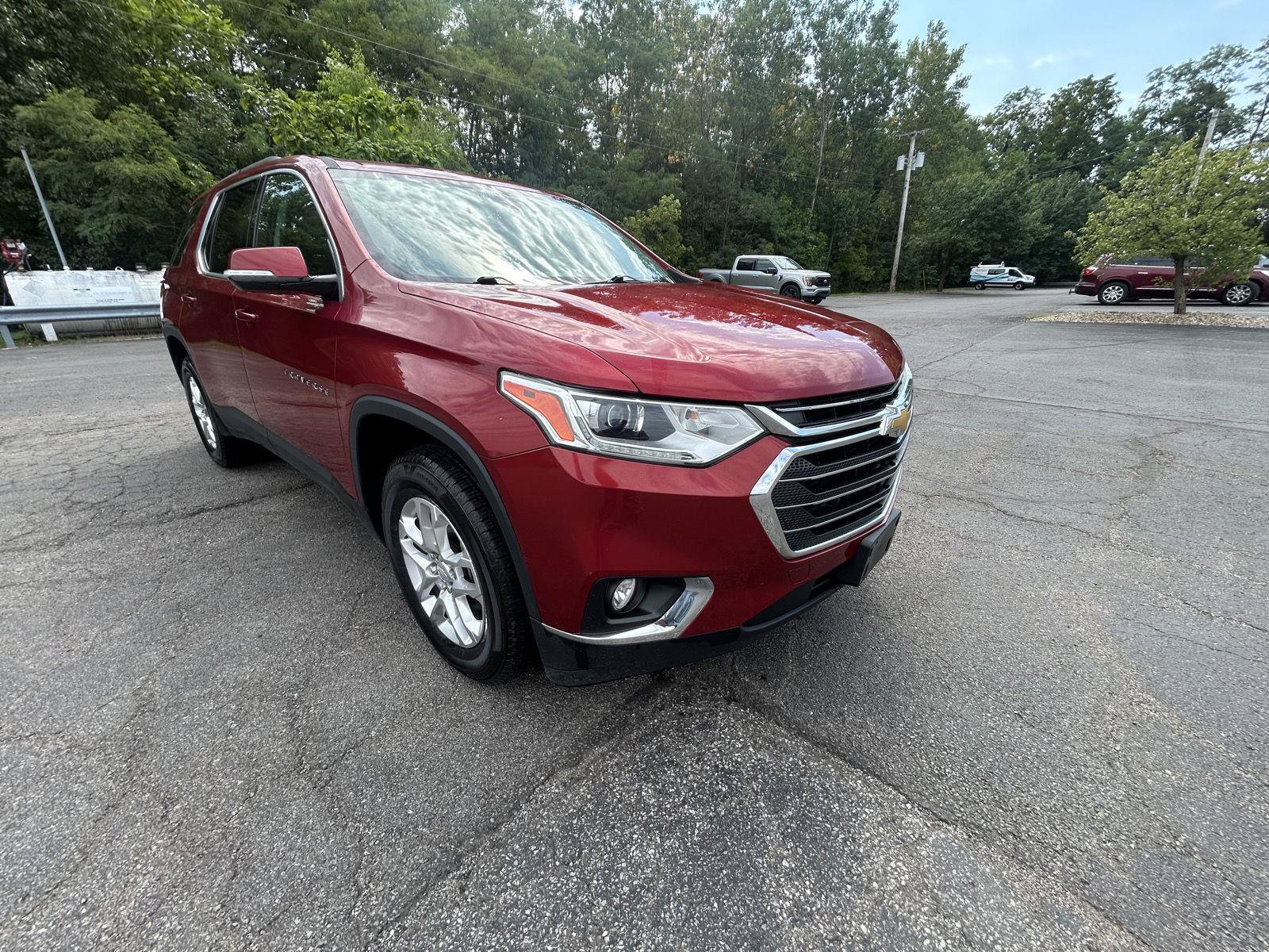 Used 2019 Chevrolet Traverse LT FWD image 17