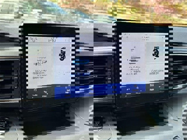 Certified 2024 Ford Explorer XLT w/ Equipment Group 202A image 9