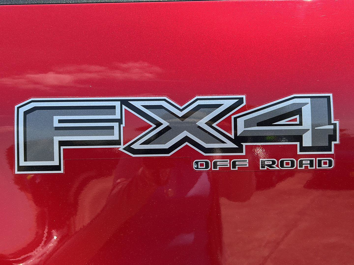 Certified 2024 Ford F150 Lariat w/ FX4 Off-Road Package AWD/4WD image 33