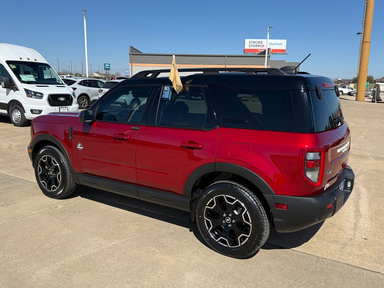 Certified 2025 Ford Bronco Sport Outer Banks image 3