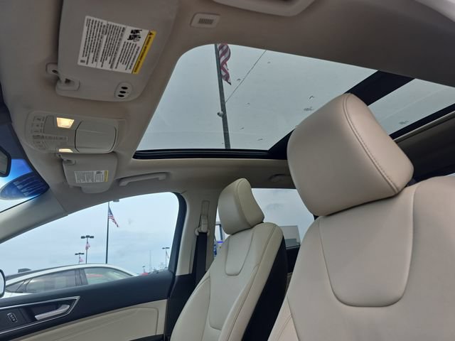 Certified 2022 Ford Edge Titanium w/ Class II Trailer Tow Package AWD/4WD image 16