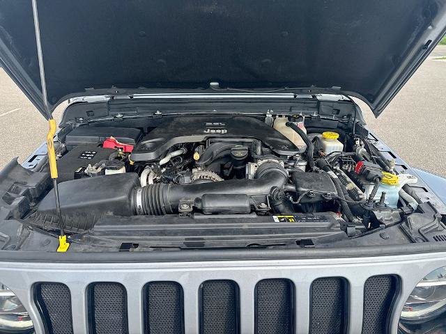 Used 2019 Jeep Wrangler Unlimited Sahara AWD/4WD image 23