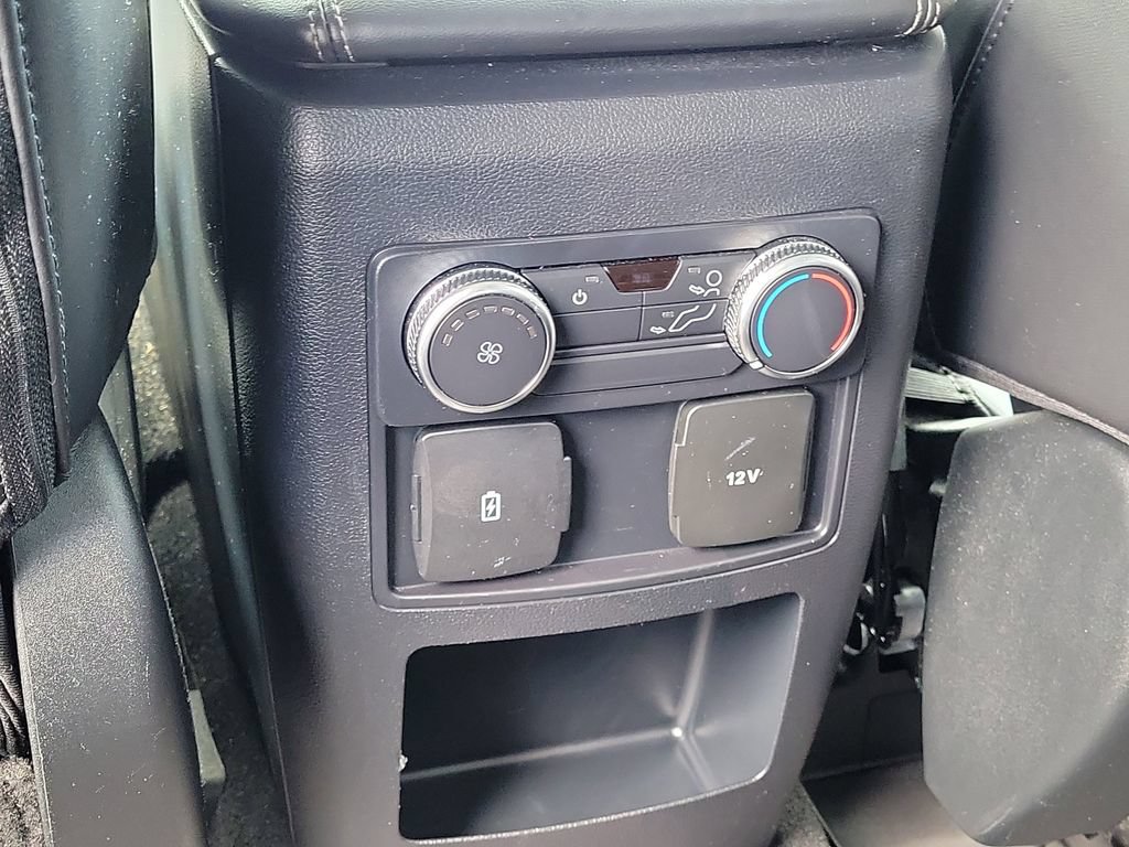 Certified 2021 Ford Explorer XLT w/ Equipment Group 202A AWD/4WD image 18