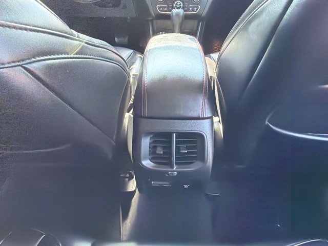 Used 2019 Jeep Cherokee Trailhawk w/ Cold Weather Group AWD/4WD image 43