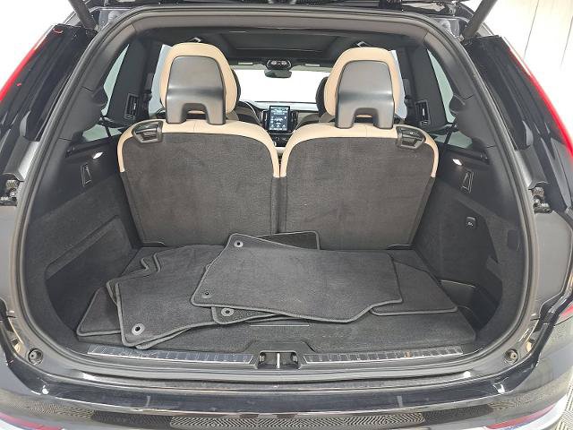 Used 2026 Volvo XC90 B5 Plus AWD/4WD image 16