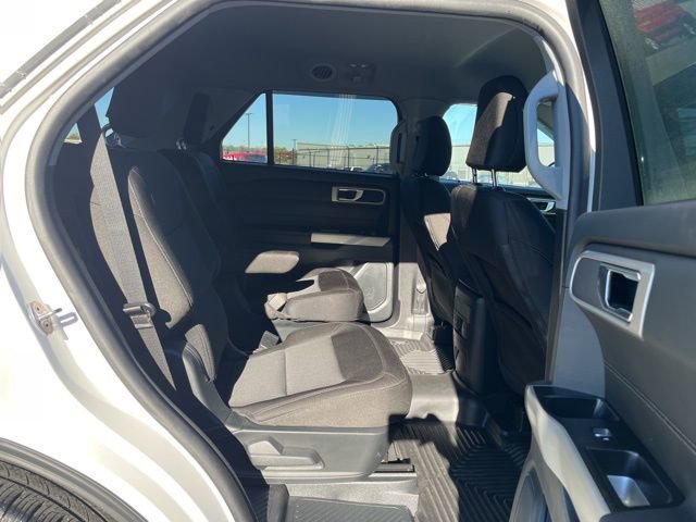 Certified 2023 Ford Explorer XLT image 9