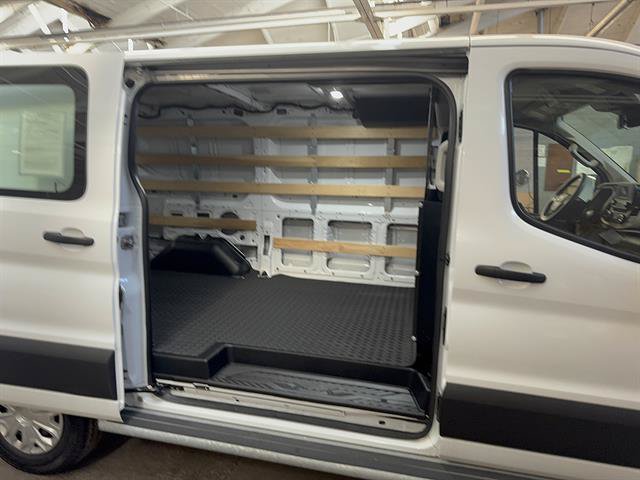 Certified 2025 Ford Transit 250 Low Roof w/ Exterior Upgrade Package RWD image 8