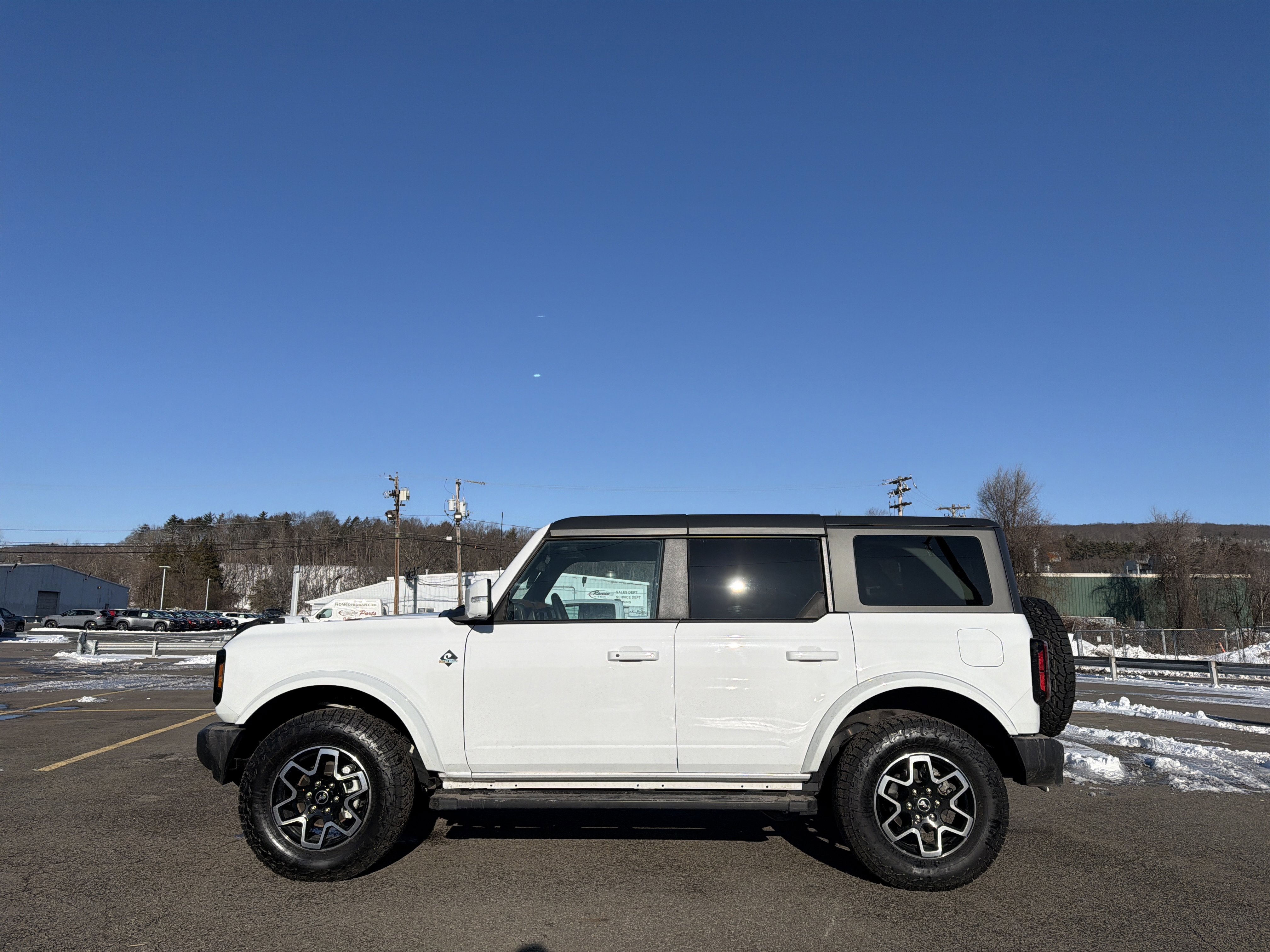 Certified 2024 Ford Bronco Outer Banks image 9