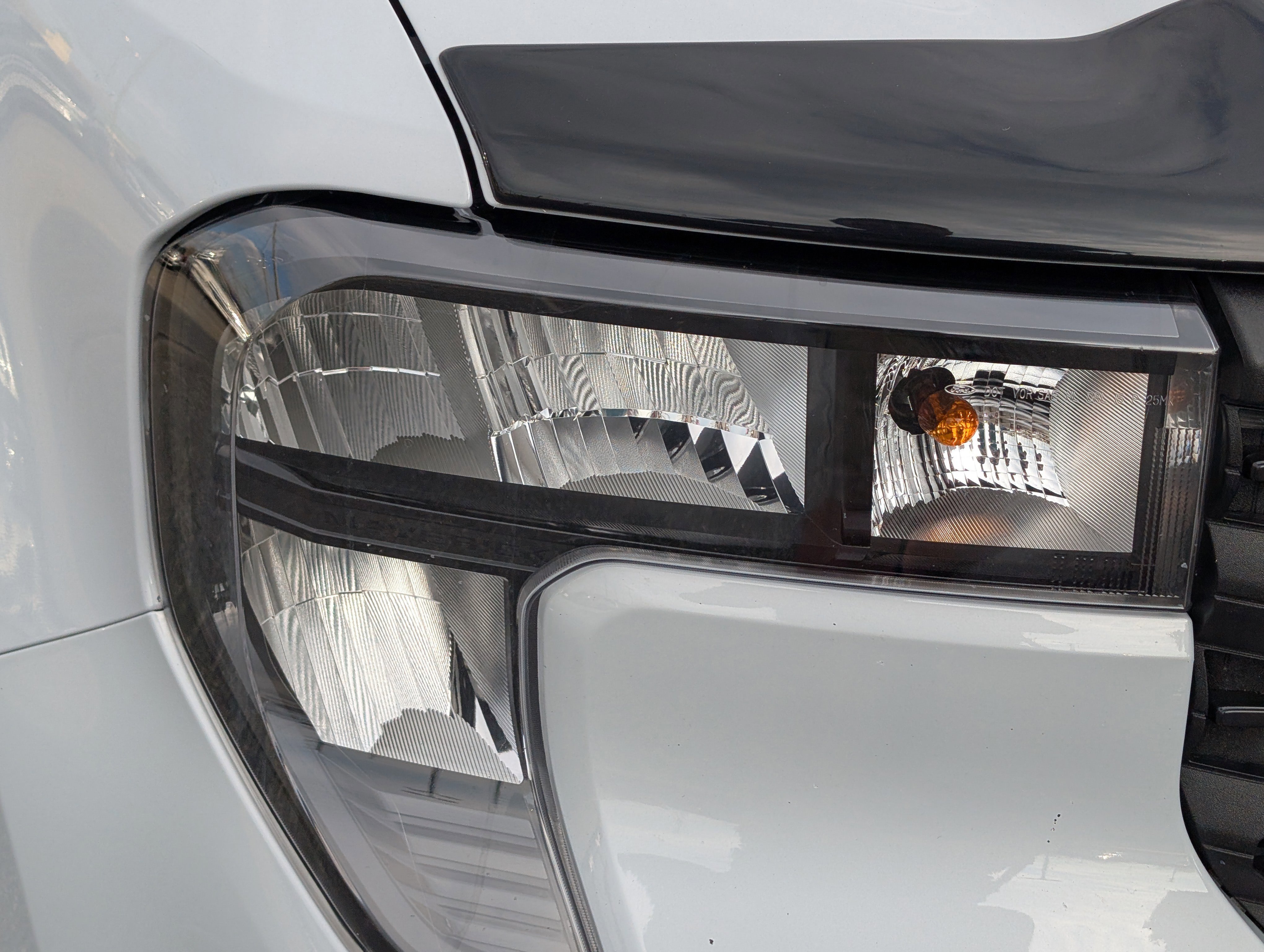 Certified 2025 Ford Maverick XL w/ Equipment Group 102A image 11