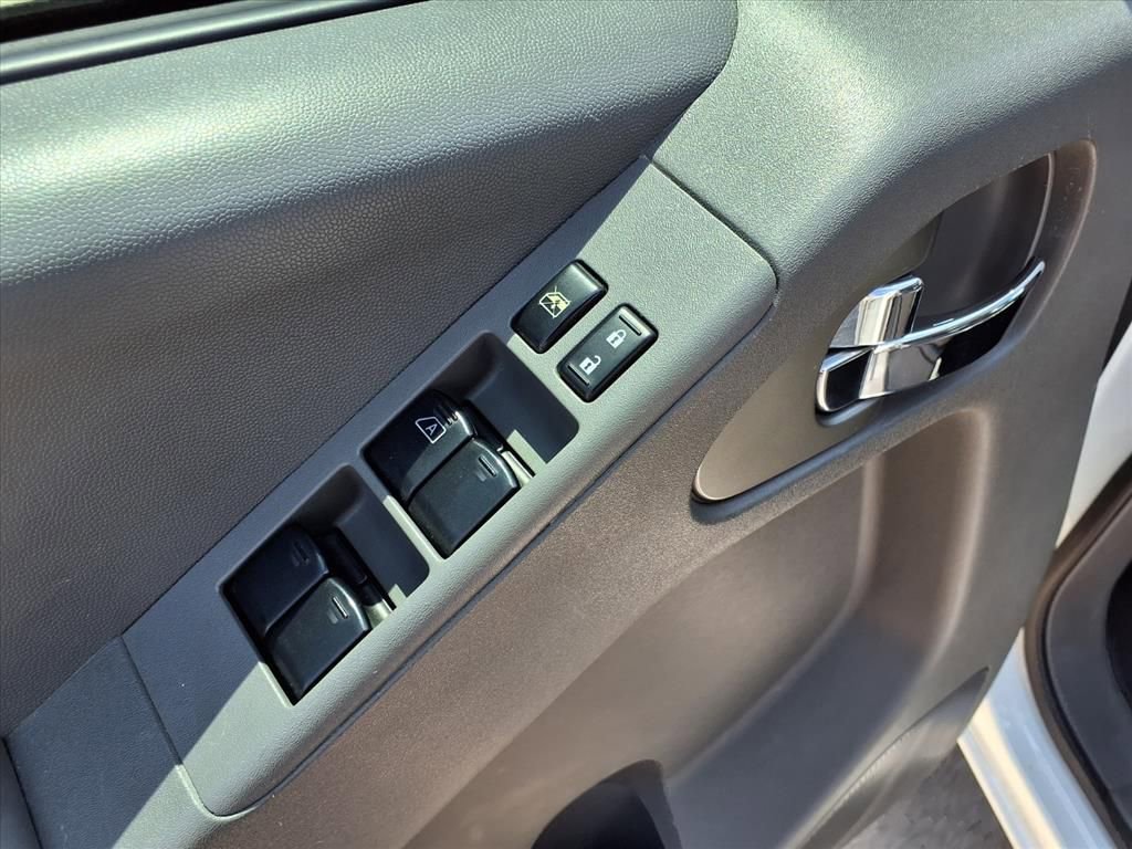 Used 2019 Nissan Frontier SV AWD/4WD image 22