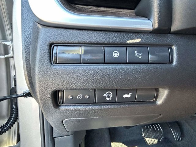 Used 2026 Nissan Rogue Platinum w/ Platinum Premium Package AWD/4WD image 22