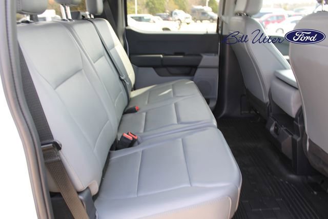 Certified 2024 Ford F250 XL w/ XL Chrome Package image 12