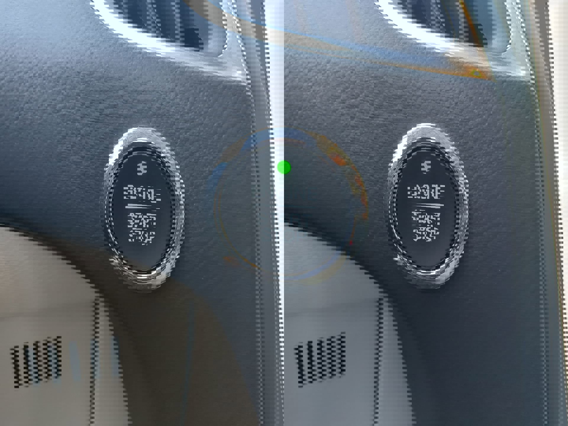 Certified 2023 Ford Edge Titanium image 68