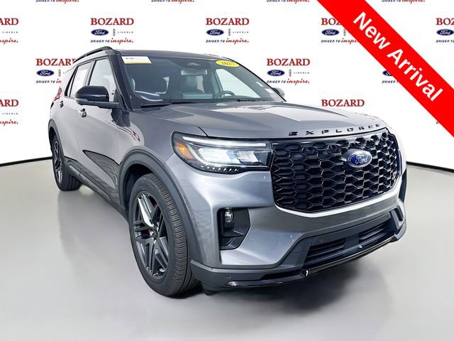 Certified 2025 Ford Explorer ST image 1