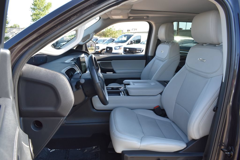 Certified 2025 Ford Expedition Max Platinum AWD/4WD image 27