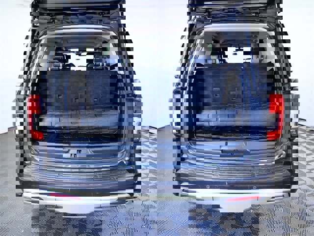 Certified 2022 Ford Expedition XLT image 9