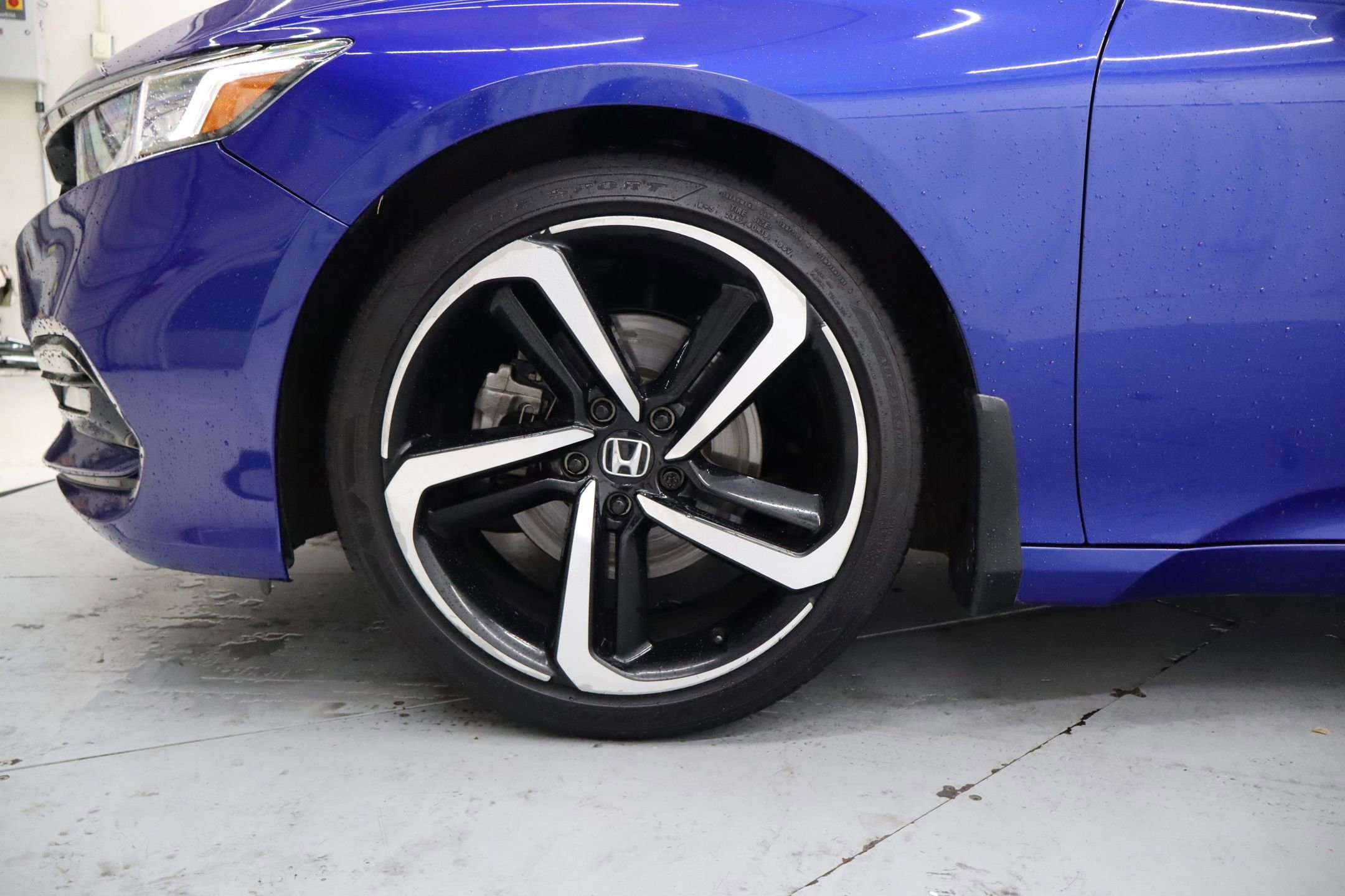 Used 2020 Honda Accord Sport image 12