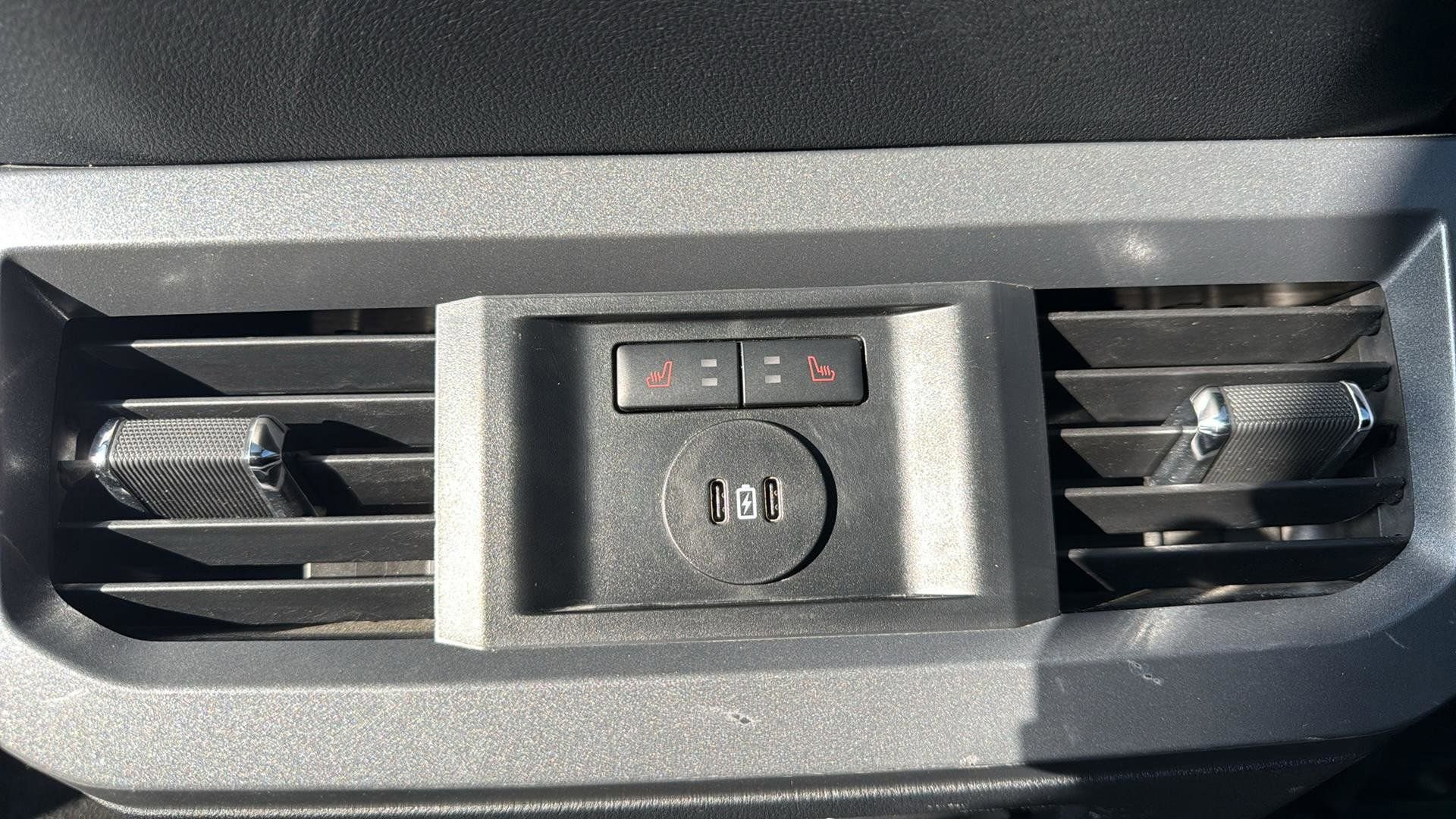 Certified 2024 Ford F250 Lariat w/ Lariat Ultimate Package image 24