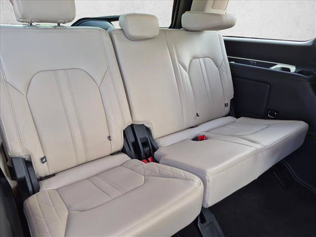 Certified 2023 Ford Expedition Platinum AWD/4WD image 22