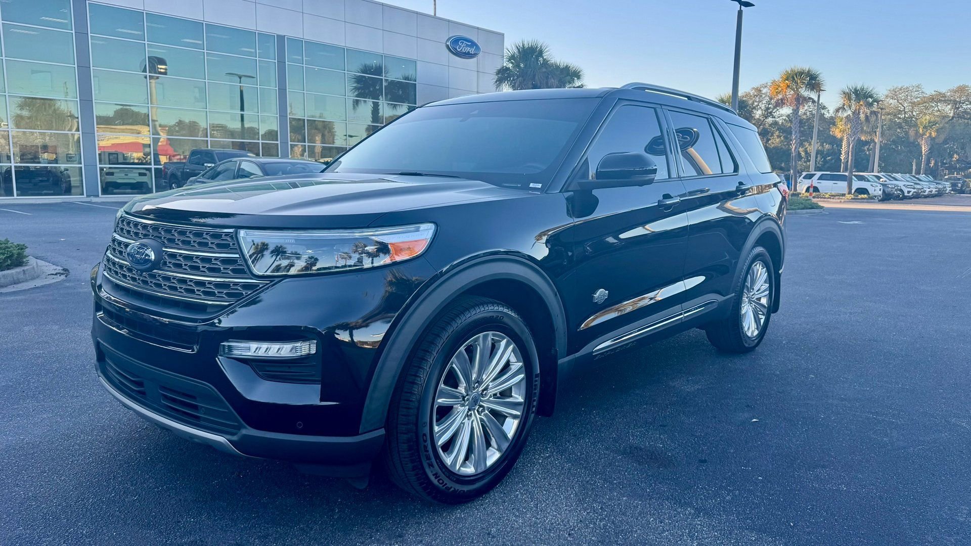 Certified 2021 Ford Explorer King Ranch w/ Premium Technology Package image 19