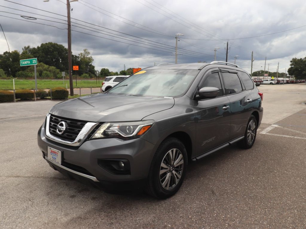 Used 2019 Nissan Pathfinder SV FWD image 5