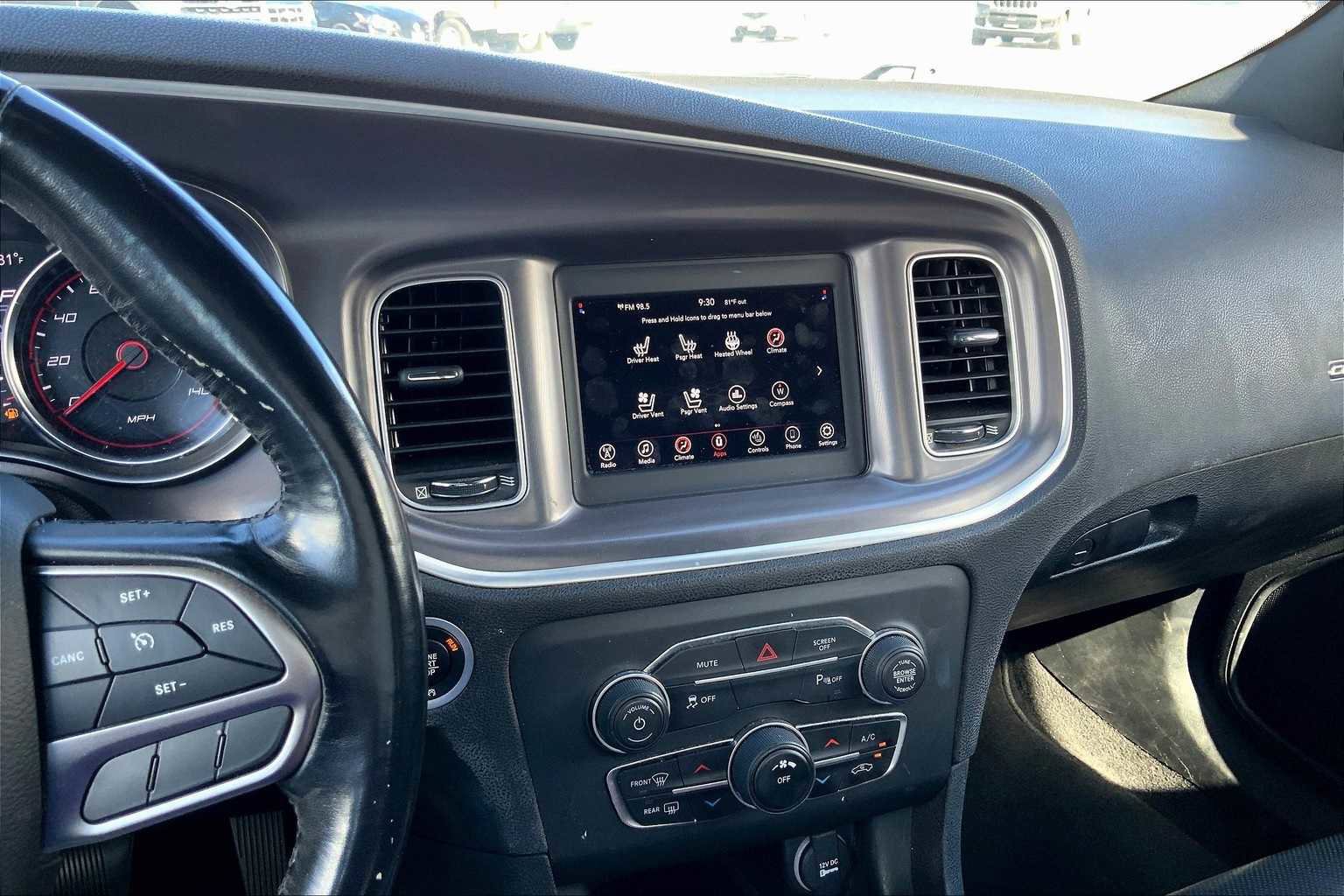 Used 2021 Dodge Charger SXT w/ Leather Interior Group image 17