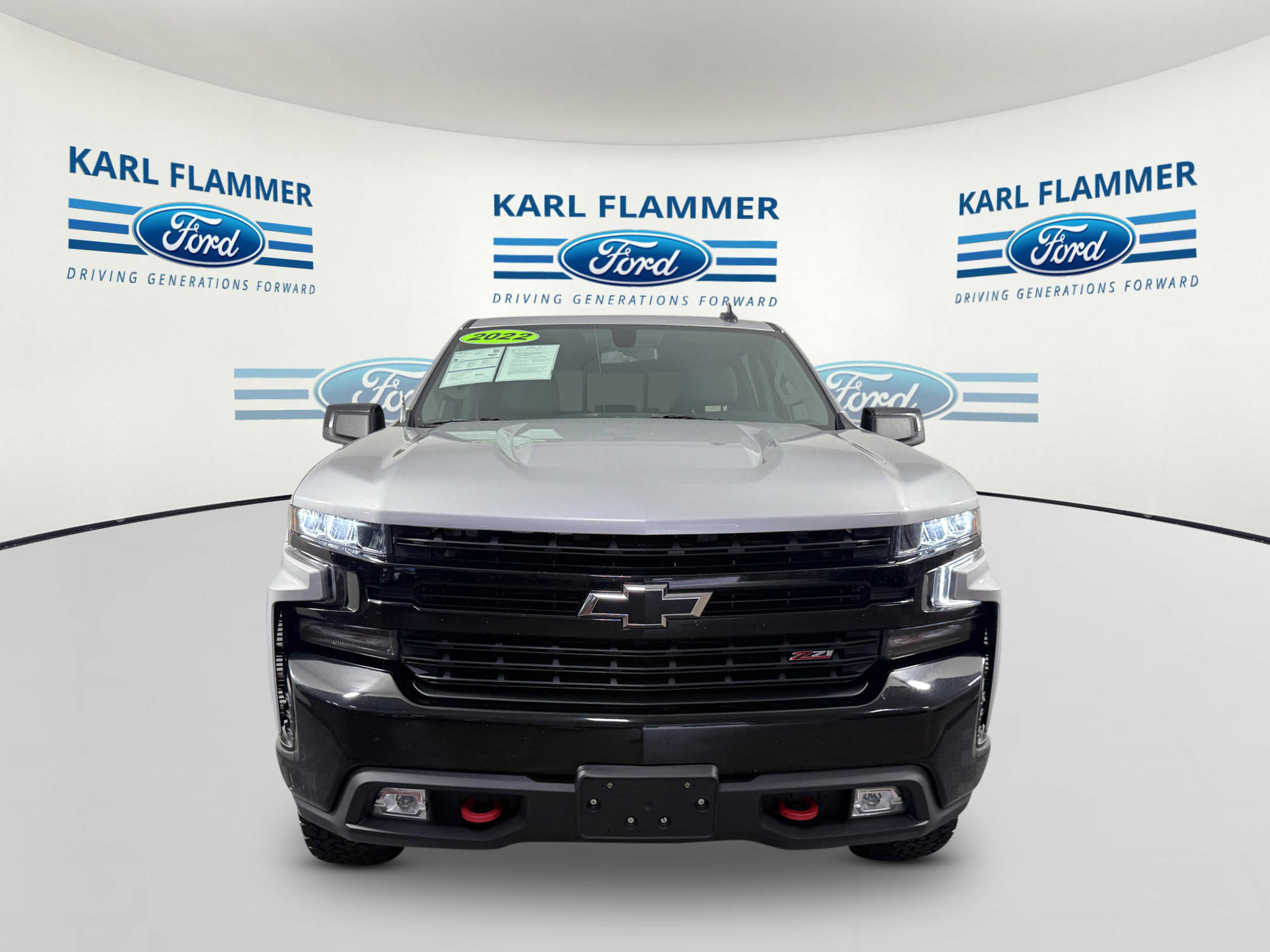 Used 2022 Chevrolet Silverado 1500 LT Trail Boss w/ Convenience Package II AWD/4WD image 6