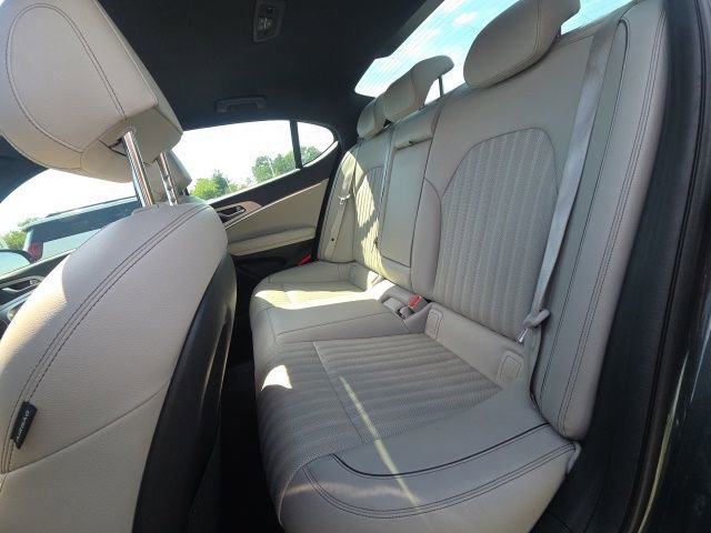 Used 2023 Genesis G70 2.0T w/ Sport Prestige Package RWD image 13
