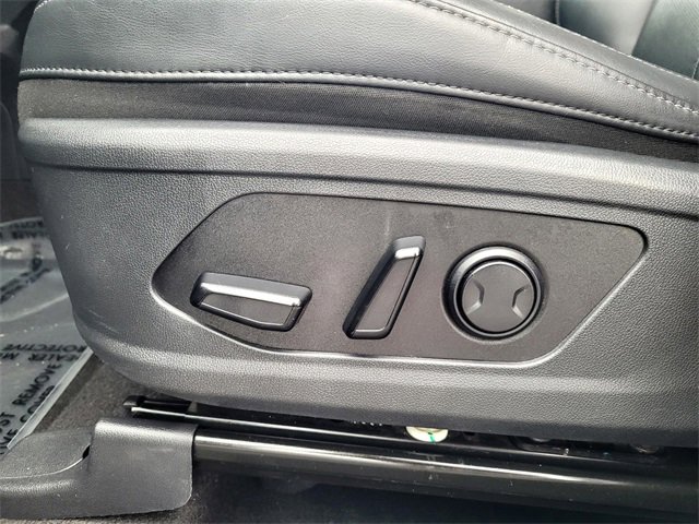 Used 2023 Kia Sorento EX image 11