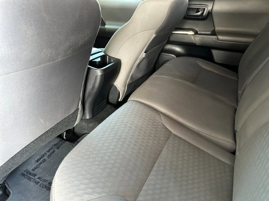 Used 2023 Toyota Tacoma SR5 RWD image 11