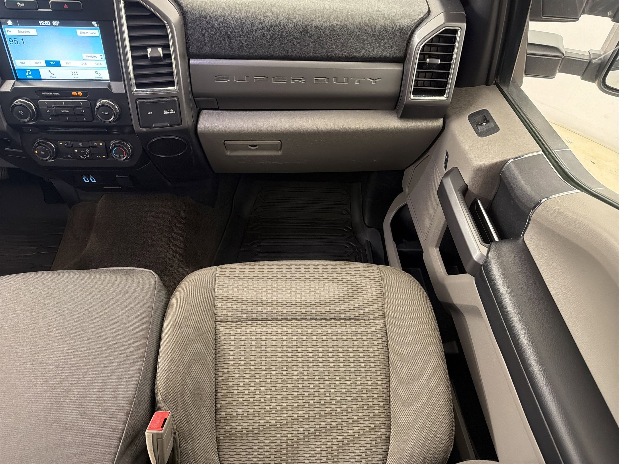 Certified 2018 Ford F250 XLT w/ Advanced Security Pack image 25