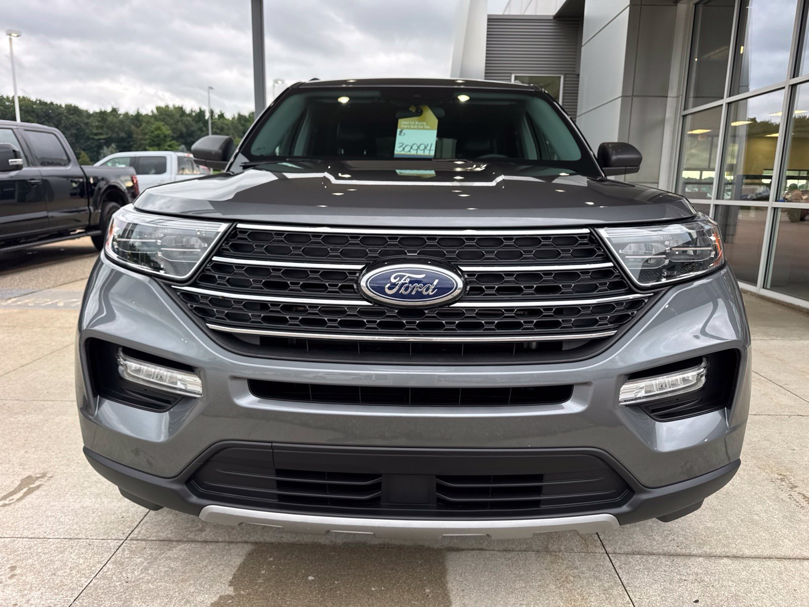 Certified 2023 Ford Explorer XLT w/ Equipment Group 202A AWD/4WD image 11