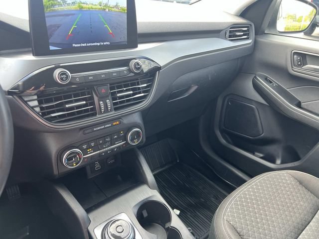 Certified 2024 Ford Escape Active AWD/4WD image 29