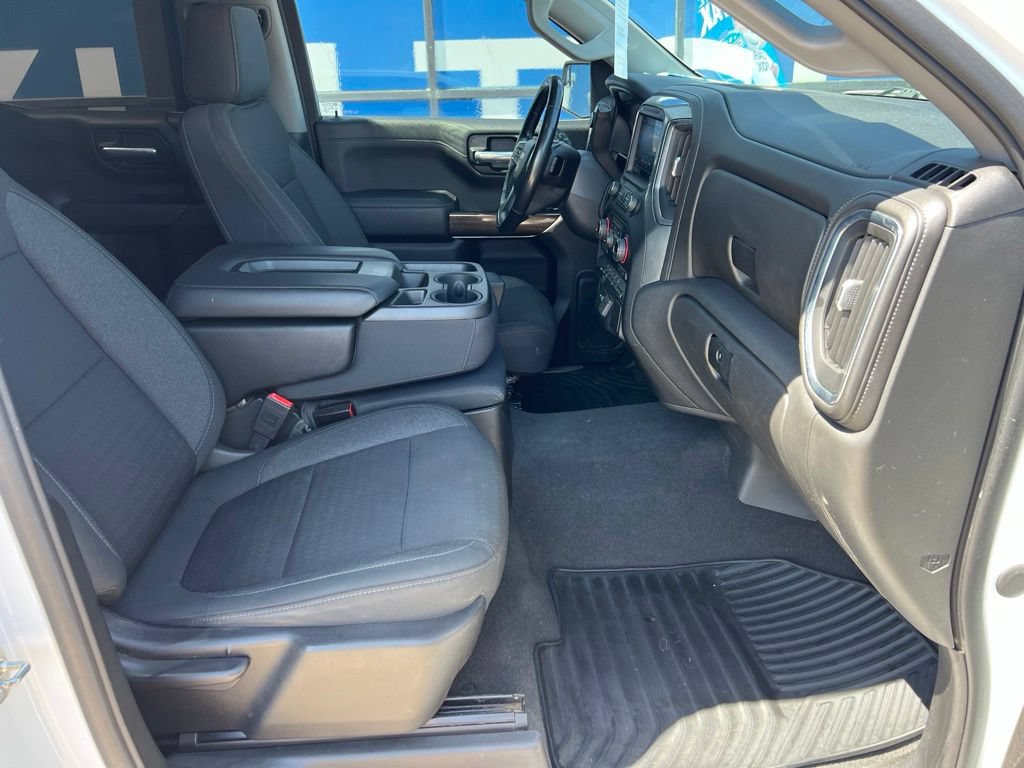 Used 2020 Chevrolet Silverado 1500 LT w/ Texas Edition AWD/4WD image 13