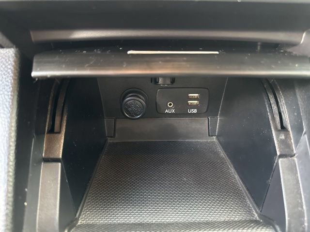 Used 2017 Subaru Outback 2.5i Limited image 31