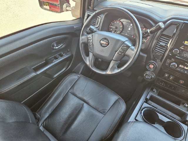 Used 2021 Nissan Titan PRO-4X w/ Pro-4x Convenience Package AWD/4WD image 12