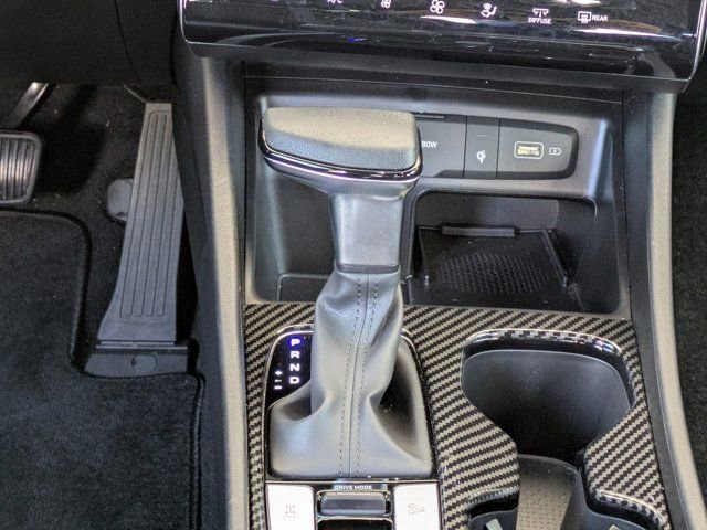 Used 2024 Hyundai Santa Cruz Night image 18