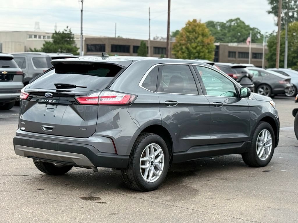 Certified 2024 Ford Edge SEL w/ Convenience Package AWD/4WD image 31