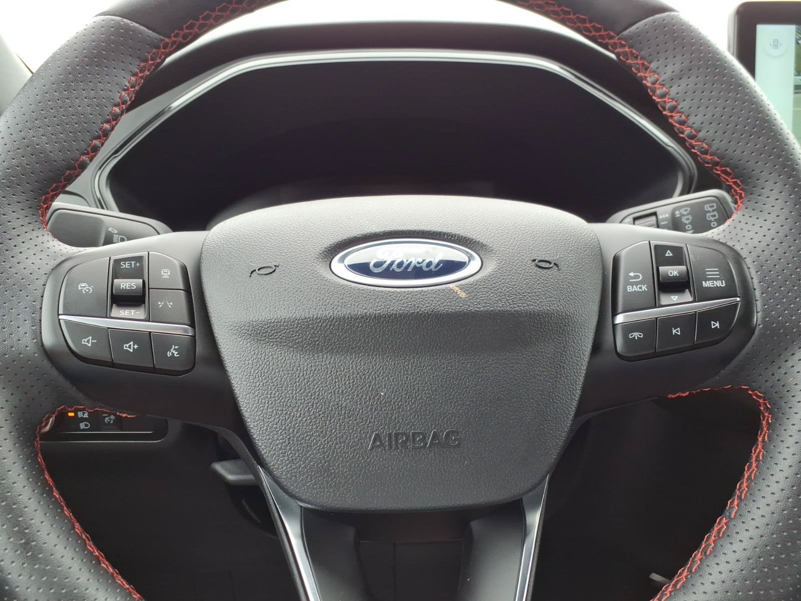 Certified 2024 Ford Escape ST-Line w/ Tech Pack #1 AWD/4WD image 22