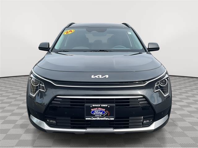 Used 2024 Kia Niro FWD image 2