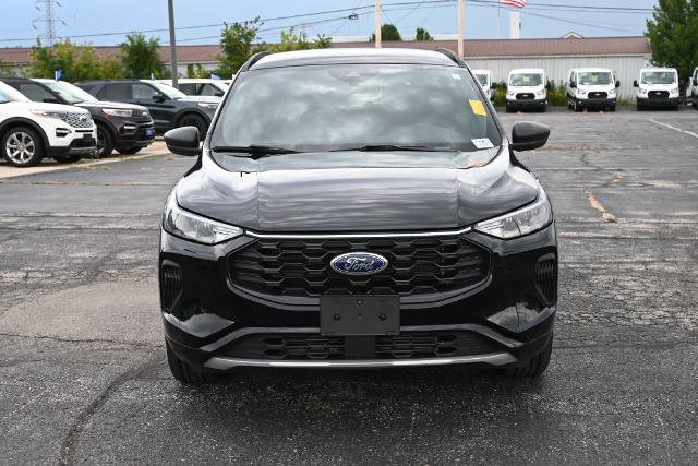 Certified 2024 Ford Escape ST-Line w/ Tech Pack #1 AWD/4WD image 6