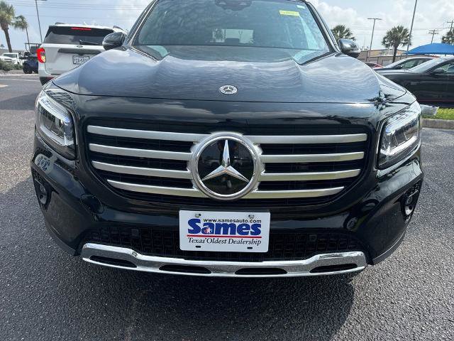 Used 2024 Mercedes-Benz GLB 250 4MATIC image 8