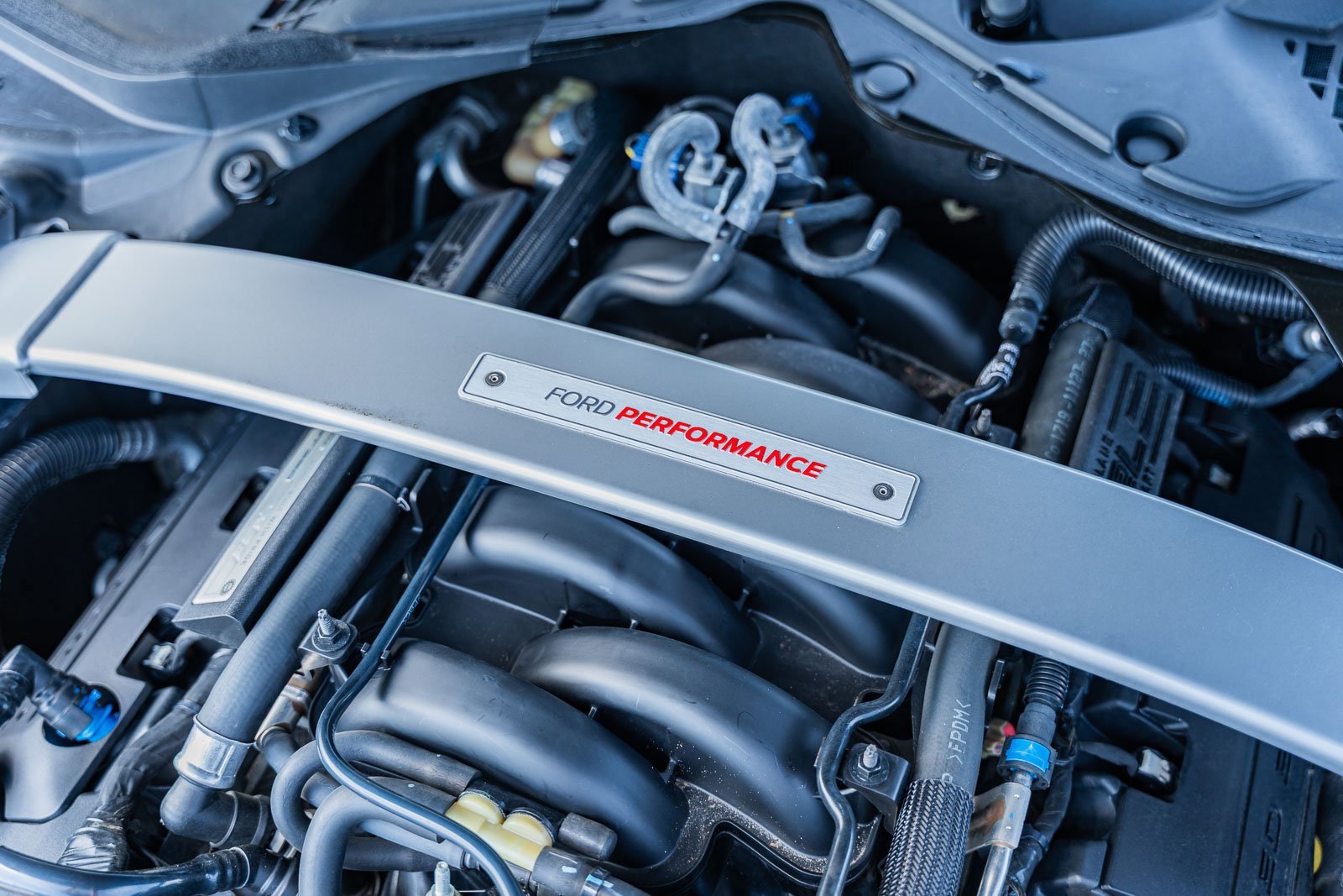 Certified 2020 Ford Mustang Shelby GT350 w/ Technology Package image 26