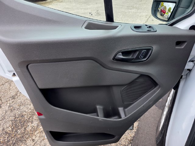 Certified 2022 Ford Transit 350 XLT RWD image 27